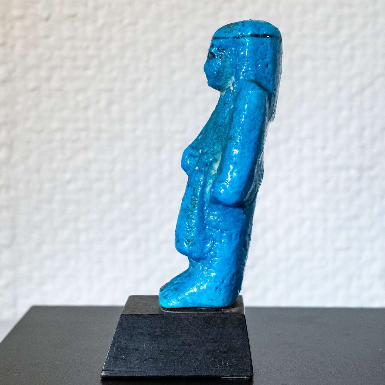 Ouchebti contremaître en faïence bleu cobalt au nom de Djed-Khonsou-iouf-Ânkh