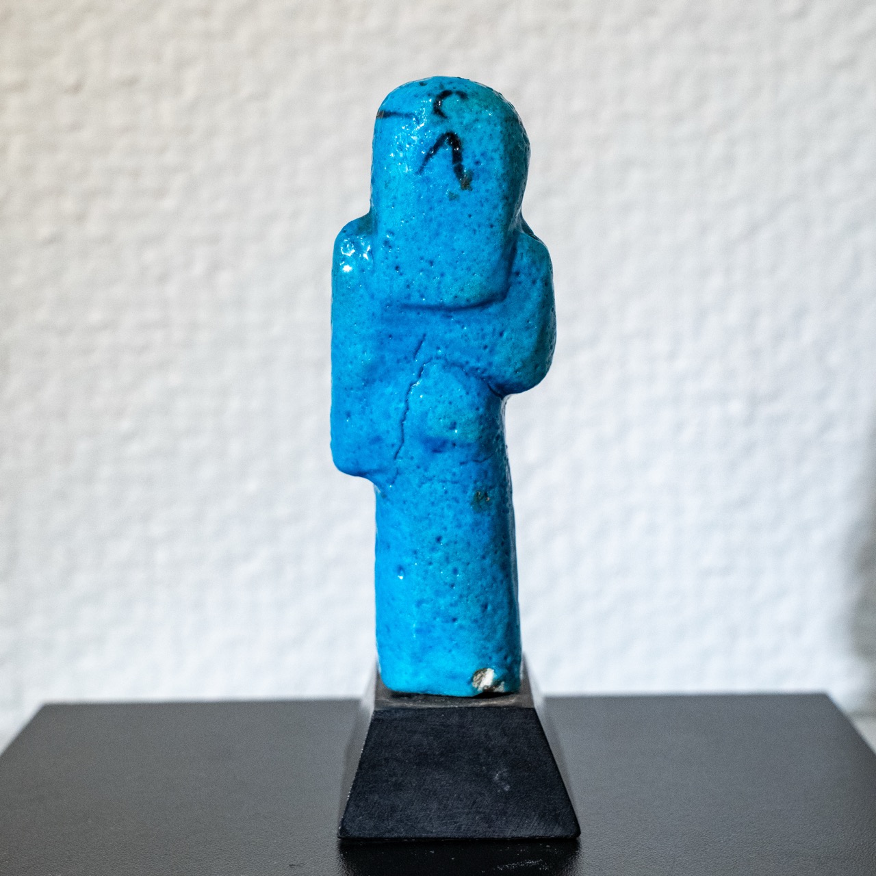 Ouchebti contremaître en faïence bleu cobalt au nom de Djed-Khonsou-iouf-Ânkh